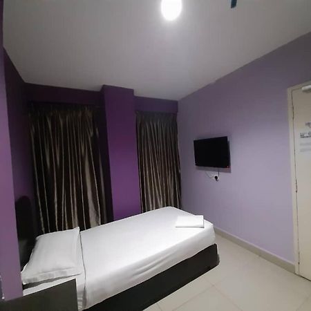 Hotel Zamburger Kota Damansara Εξωτερικό φωτογραφία