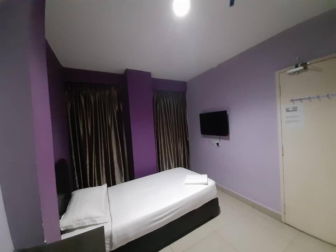 Hotel Zamburger Kota Damansara Εξωτερικό φωτογραφία