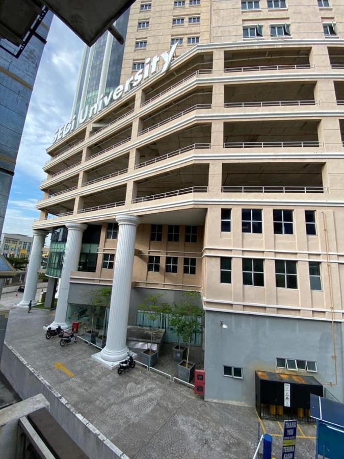 Hotel Zamburger Kota Damansara Εξωτερικό φωτογραφία